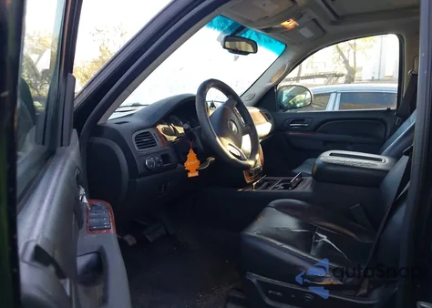 2012 Chevrolet Avalanche 1500 Ltz from USA, damaged, VIN 3GNMCGE02CG135739